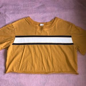 Garage cropped t-shirt